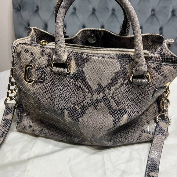 Michael Kors python cross body - Picture 3 of 8